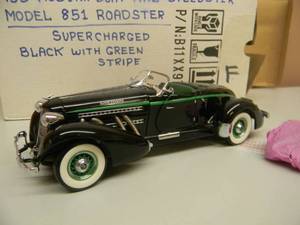 FRANKLIN MINT 1935 AUBURN 851 SPEEDSTER 124 SCALE - NEW IN BOX - AWESOME - SEE PICTURES