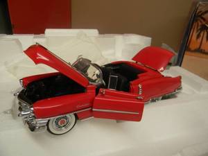 RARE - FRANKLIN MINT 1953 CADILLAC ELDORADO 124 SCALE - ISSUED IN A SPECIAL LIMITED EDITION OF JUST 9,900 WORLDWIDE - AWESOME PIECE - SEE PICTURES