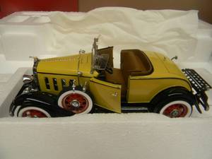 FRANKLIN MINT 1932  CHEVROLET CONFEDERATE SPORT ROADSTER 124 SCALE - NEW IN BOX - AWESOME - SEE PICTURES