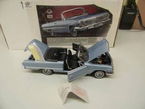 FRANKLIN MINT 1963 CHEVROLET IMPALA SS CONVERTIBLE 124 SCALE - NEW IN BOX - AWESOME - SEE PICTURES