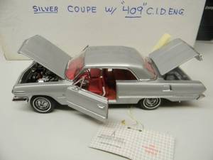 FRANKLIN MINT 1963 CHEVROLET IMPALA SS 2 DOOR HARDTOP 124 SCALE - NEW IN BOX - AWESOME - SEE PICTURES