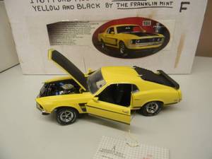 FRANKLIN MINT 1969 FORD MUSTANG BOSS 302 124 SCALE - NEW IN BOX - AWESOME - SEE PICTURES
