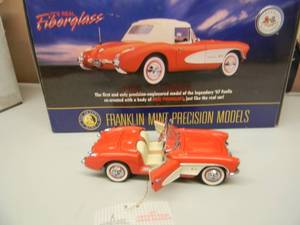 FRANKLIN MINT 1957 CHEVROLET CORVETTE 124 SCALE - NEW IN BOX - AWESOME - SEE PICTURES