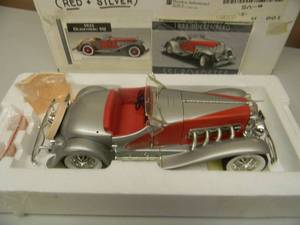 ERTL 1935 DUESENBERG SSJ ROADSTER - NEW IN BOX WITH ALL PAPERWORK - LIMITED EDITION HAMILTON AUTHENTICATED 118 SCALE DIE CAST - GREAT PIECE - SEE PICTURES