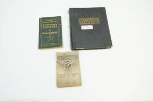 lot 15 image: vintage farming books