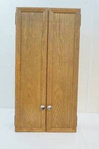 lot 51 image: cabinet