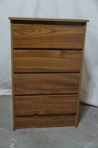 lot 65 image: Drawers chest