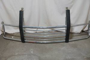 lot 69 image: Grill guard