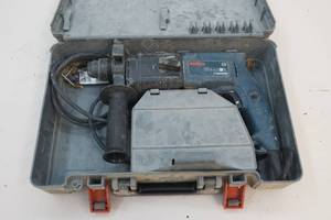 lot 82 image: Bostitch hammer drill