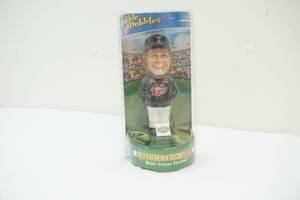 lot 125 image: Ron Gardenhire booblehead