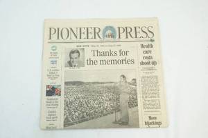 lot 143 image: Pioneer press Death of Bob Hope