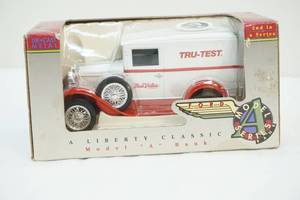 lot 174 image: Tru Value Model A coin bank