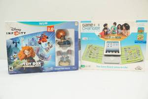 lot 176 image: Disney WII starter set, game changer game board