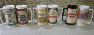 lot 19 image: (BSB) Lot of 6 Vintage Thermo-Serv ...
