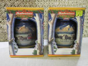lot 24 image: (BSB) 2 Budweiser 2000 Holiday Stei...