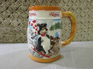 lot 25 image: (EC1) Vintage Hamms Beer Limited E...