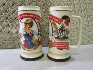 lot 27 image: (BSB) 2 Vintage Blatz Beer Limited ...