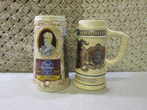 lot 28 image: (BSB) 2 Vintage Ceramic Limited Edi...