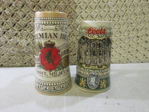 lot 29 image: (BSB) 2 Vintage Ceramic Limited Edi...