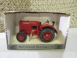 lot 36 image: (C-4) Vintage 116 Scale Metal Die ...