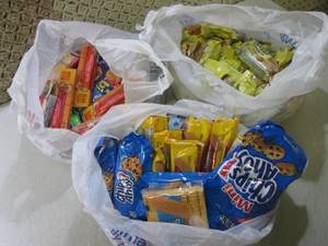 lot 78 image: (EC2) 3 Unclaimed Lots of Assorted ...
