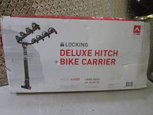 lot 135 image: (EW5) Locking Deluxe Receiver Hitch...