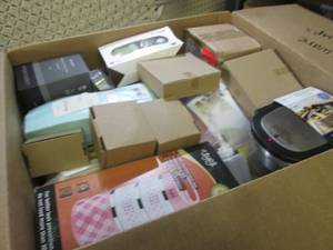 lot 138 image: (A-3) Big Box Full of Misc Kitchen ...