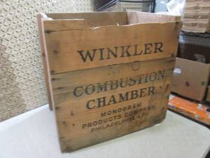 lot 151 image: (D-4T) Vintage Wood Crate Winkler N...