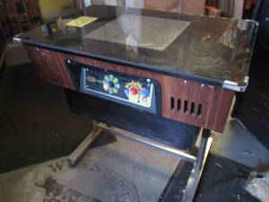 lot 166 image: (EC1) Vintage Tiger-Heli 2-Player S...