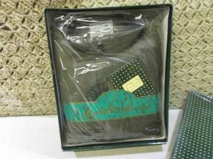 lot 174 image: (BS) Mens Button Up Robe in Green S...