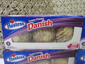 lot 212 image: (B-1) 4 Boxes of Hostess Cream Chee...