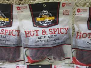 lot 236 image: (B-2) 6 Bags of Hot & Spicy Mini St...