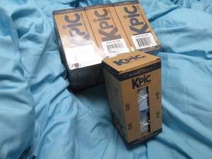 lot 291 image: (F-1) Lot of 6 - 20 ounce K Pic Dou...
