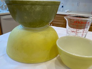 Pyrex Items