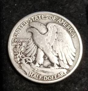 1944-D WALKING LIBERTY HALF DOLLAR