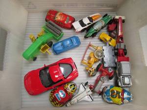 Lot of collectible metal, tin and p...
