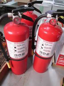 Lot of 3 fire extinguishers...