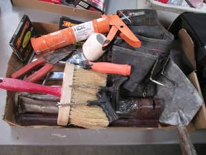 Lot of maintenance supplies, toolbe...