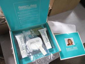 Brand New The tooth whitening syst...
