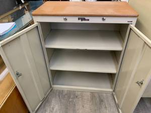 lot 50 image: Metal Storage Cabinet    36 Wide x  43 Tall x 18 Deep