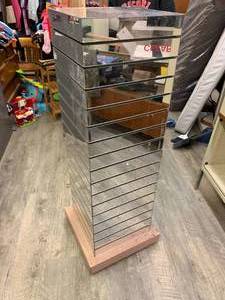 lot 43 image: Mirrored Store Peg Hook Fixture