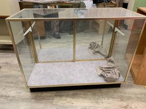 lot 45 image: Glass Display Case - 48 Long x 20 Deep x 38 Tall