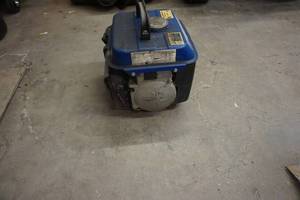Chicago Electric 800 Watt Gas Generator