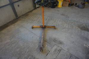 All Trade 750 lb Wheeled Engine Stand
