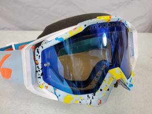 lot 15 image: Pair of 100% Snowmobile  Dirtbike Goggles