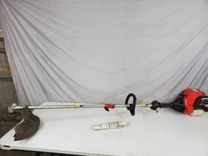 lot 24 image: Craftsman Gas Power Weed Whip  String Trimmer