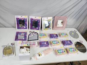 lot 74 image: Large Lot of New School Locker Accessories