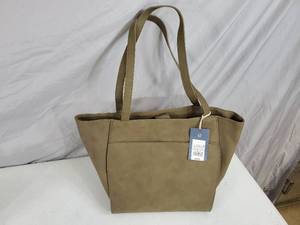 lot 116 image: New with Tags Purse