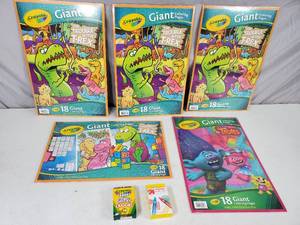 lot 140 image: 5 Giant Coloring Books and Crayons