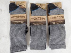 lot 157 image: 3 Pairs New Hiwassee Socks